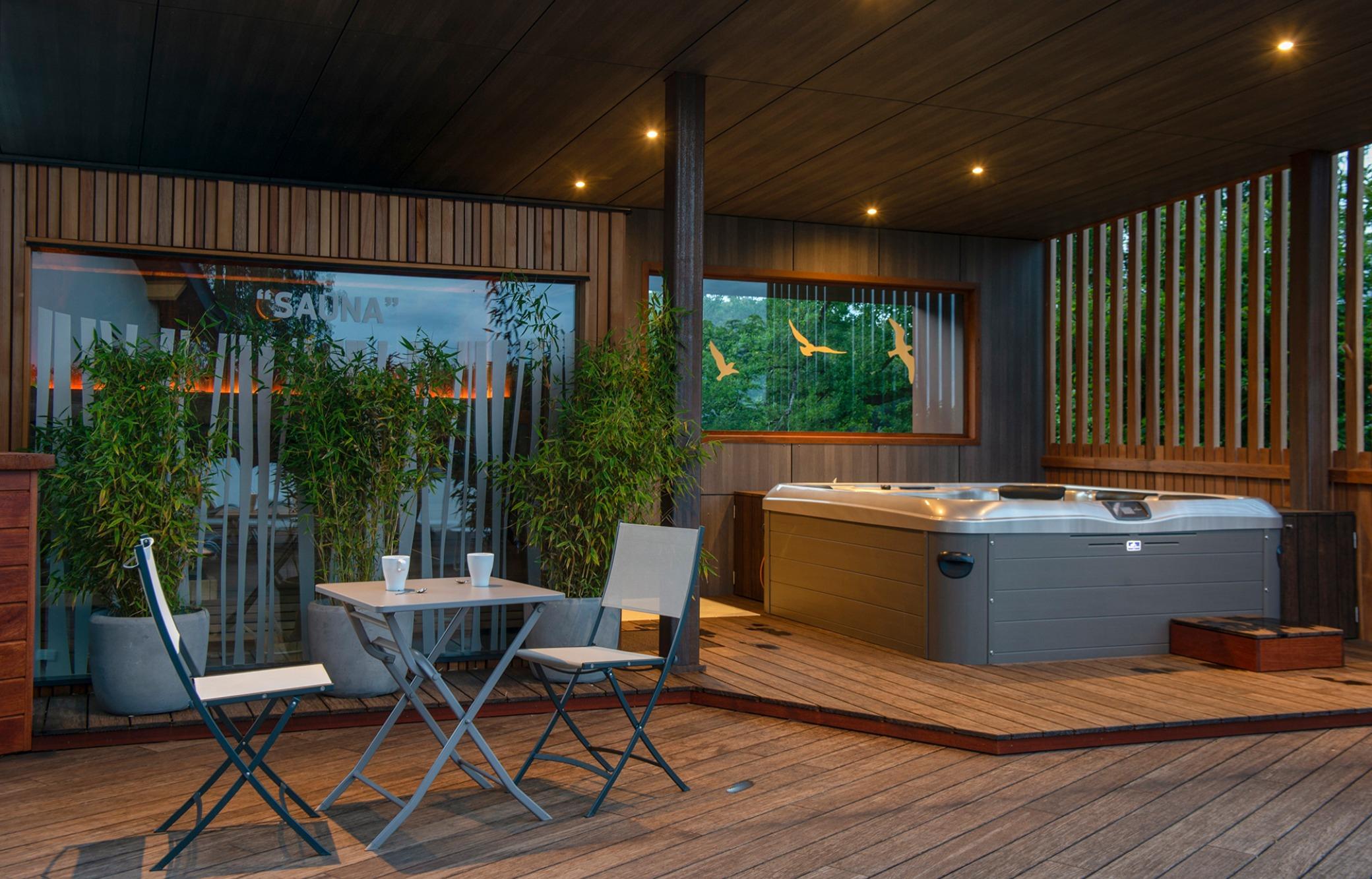 Hostellerie Du Peiffeschof, The Originals Relais Arlon Exterior photo